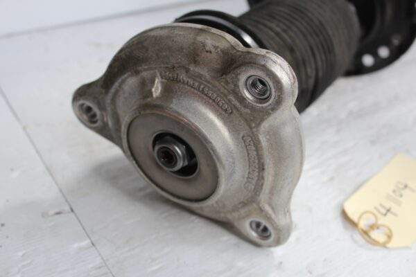 Mercedes Benz W177 A250 Front Left Shock Absorber Strut A1773231100, A1773209300