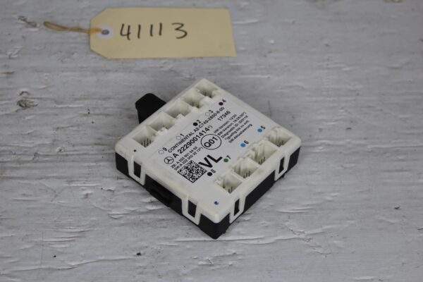 Mercedes Benz W205 C Class Front Left Door Control Unit A2229001414, A2059000328
