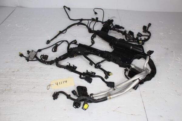Mercedes Benz W205 W253 A43 GLC43 AMG M276 Engine Wiring Harness A2761504500