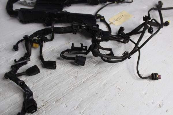 Mercedes Benz W205 W253 A43 GLC43 AMG M276 Engine Wiring Harness A2761504500