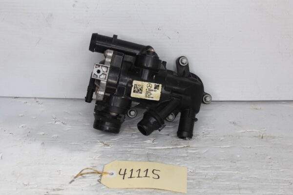 Mercedes Benz W205 C Class M264 Thermostat Housing A2642001501, A2642003901