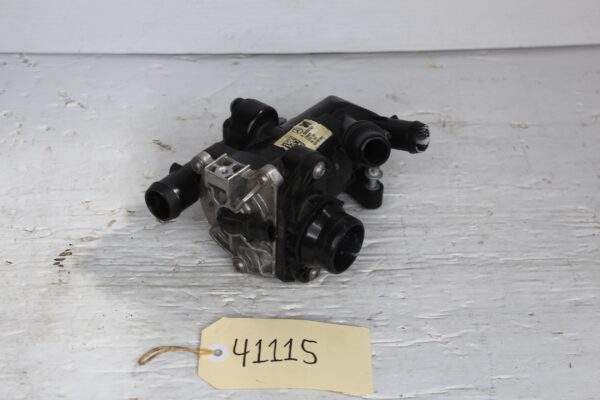 Mercedes Benz W205 C Class M264 Thermostat Housing A2642001501, A2642003901