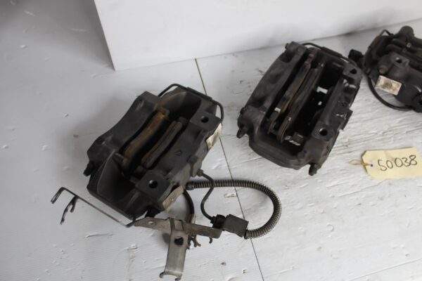 Porsche 981 Cayman Boxster Brake Caliper Set Complete Brembo