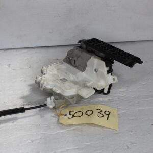 Porsche 95B Macan Front Left Door Lock Actuator 9A783741505 - Image 2