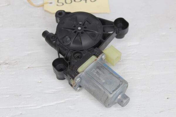 Porsche 95B Macan Front Left Door Glass Window Motor 5Q0959801C