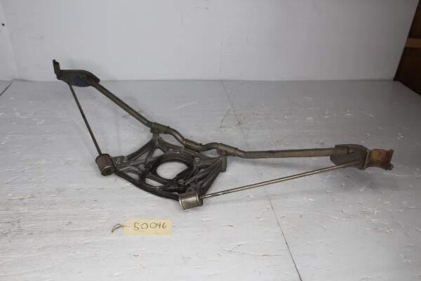 Porsche 981 Cayman Boxster Exhaust Support Mount Brace 98111112701, 98111112702