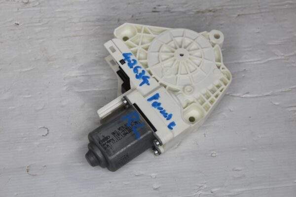 Porsche 958 Cayenne Rear Left Door Window Regulator Motor 95862481100