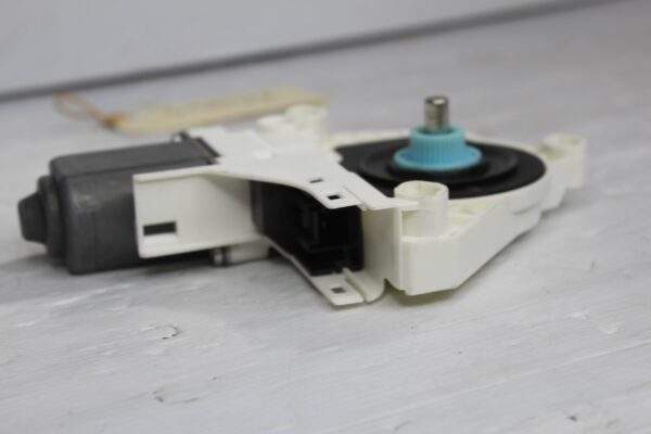 Porsche 958 Cayenne Rear Left Door Window Regulator Motor 95862481100
