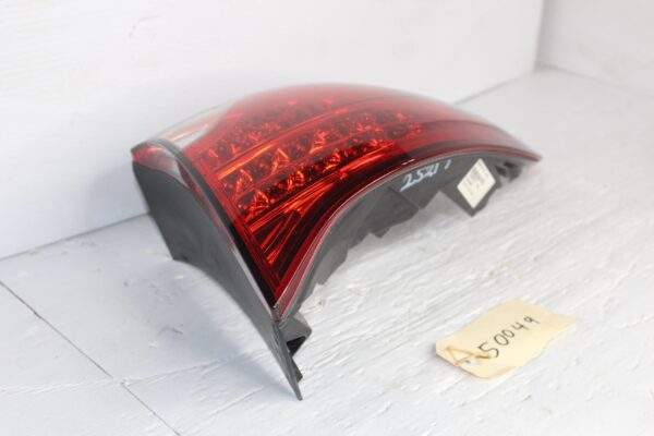 Porsche 92A 958 Cayenne Right Outer Tail Light Lamp 95863109601, 958945096