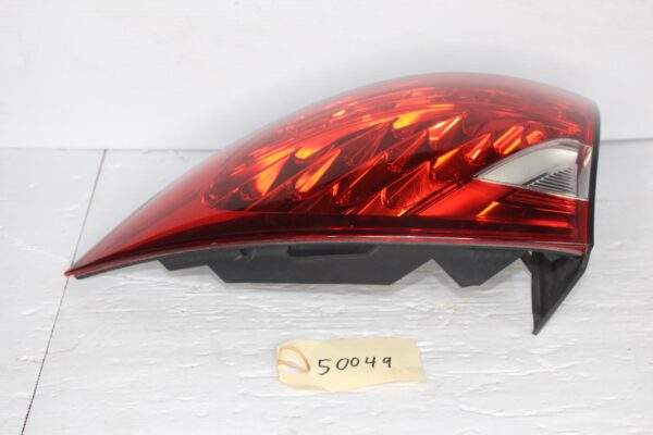 Porsche 92A 958 Cayenne Right Outer Tail Light Lamp 95863109601, 958945096