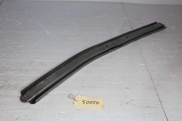 Porsche 981 982 Cayman Boxster Rear Left Support Brace 98133113106, 982505477A