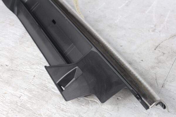 Audi 8R Q5 SQ5 Boot Lid Trunk Cover Trim 8R0864513C