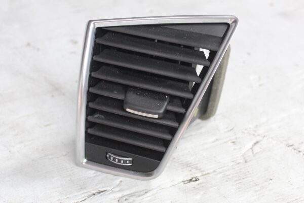 Audi 8R Q5 SQ5 Dashboard Air Vent 8R2 820 901 G