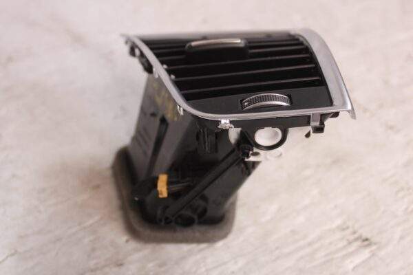Audi 8R Q5 SQ5 Dashboard Air Vent 8R2 820 902 G
