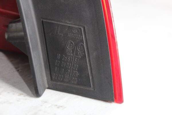 Audi 8T A5 S5 Sportsback Right Outer Tail Light Lamp 8T8945096F