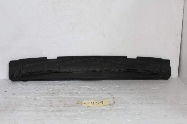 Audi 8R Q5 Engine Cover Air Guide Plastic Trim 8R0807217BA