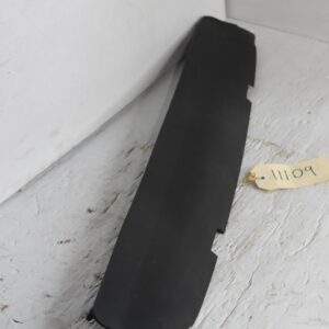 Audi 8R Q5 Engine Cover Air Guide Plastic Trim 8R0807217BA - Image 4