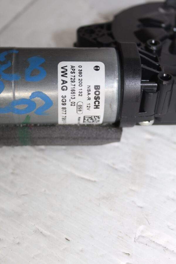 Audi FY Q5 SQ5 Front Sliding Roof Motor 3G9877795F, 3G9877795J