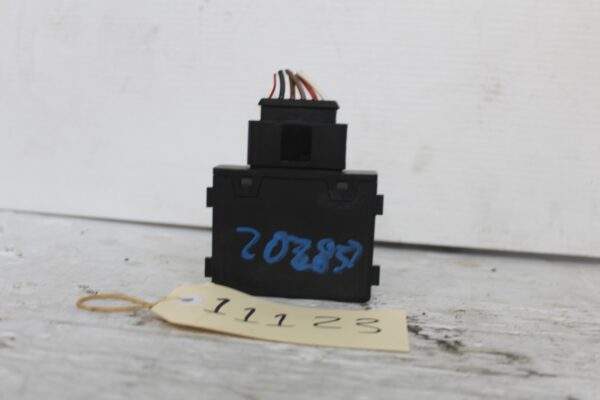 Audi FY Q5 2.0L Fuel Pump Control Module 80A906093, 80A906093C