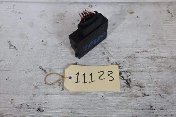 Audi FY Q5 2.0L Fuel Pump Control Module 80A906093, 80A906093C