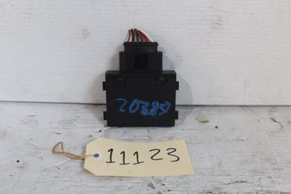 Audi FY Q5 2.0L Fuel Pump Control Module 80A906093, 80A906093C