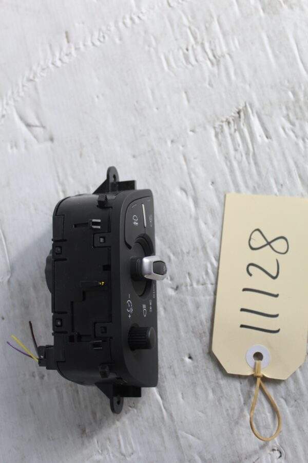 Audi FY Q5 SQ5 Headlight Control Switch 4M0941531AG