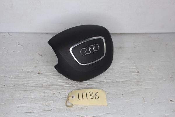 Audi 8V A3 Steering Wheel Drivers Airbag 8V0880201AT