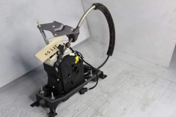 Audi 8V A3 Gear Selector Mechanism 8V2713023J, 8V2713023AM