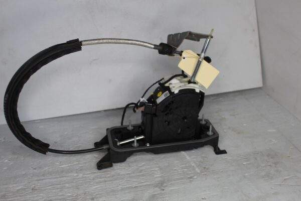 Audi 8V A3 Gear Selector Mechanism 8V2713023J, 8V2713023AM