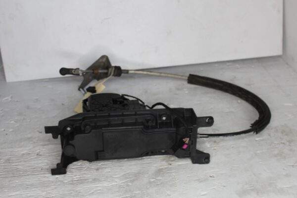 Audi 8V A3 Gear Selector Mechanism 8V2713023J, 8V2713023AM