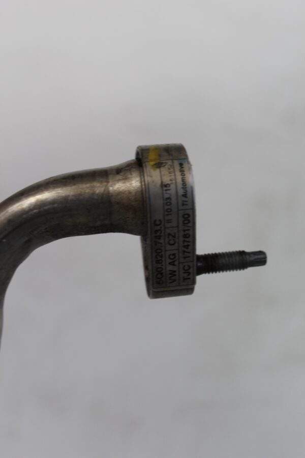 Volkswagen Golf Mk7 AC Refrigerant Hose Pipe 5Q0820743C