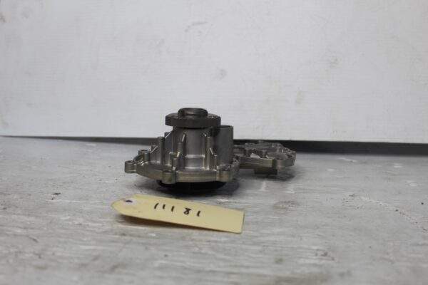 Audi 8R SQ5 3.0L TDI Engine Water Pump 059121008