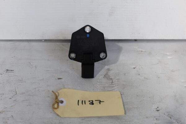 Volkswagen Audi Oil Level Sensor 03C907660