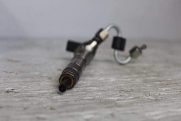 Audi FY Q5 2.0L Diesel CODE DET Fuel Injector 04L130277P