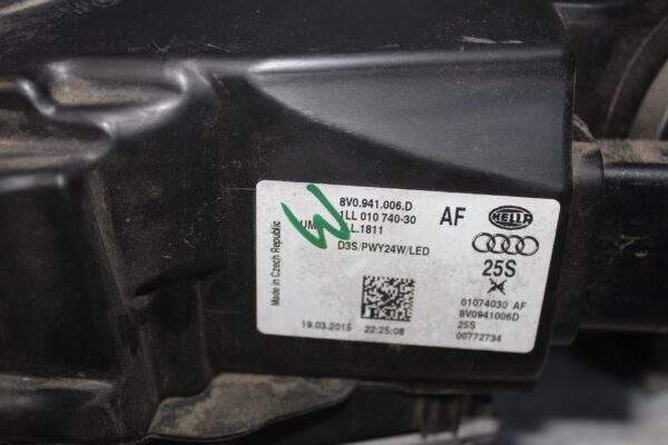 Audi 8V A3 S3 Right RH Headlight Headlamp 8V0941044D, 8V0941006D