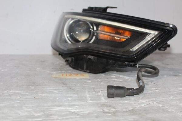 Audi 8V A3 S3 Right RH Headlight Headlamp 8V0941044D, 8V0941006D