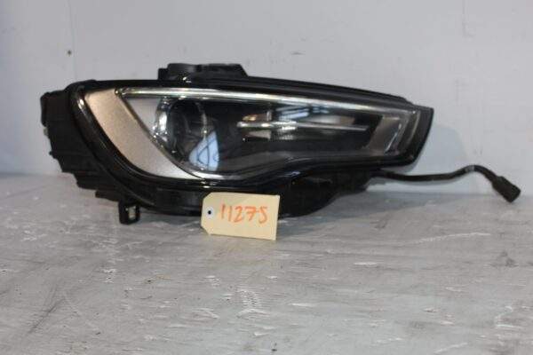 Audi 8V A3 S3 Right RH Headlight Headlamp 8V0941044D, 8V0941006D