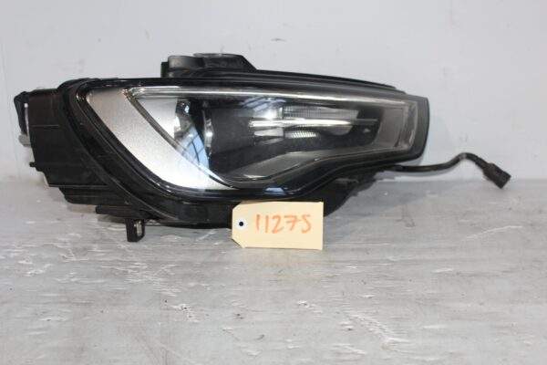 Audi 8V A3 S3 Right RH Headlight Headlamp 8V0941044D, 8V0941006D