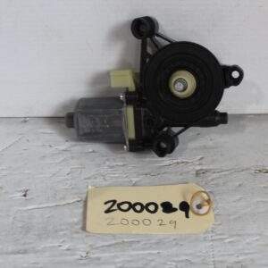 Audi 8V A3 S3 / Volkswagen Mk7 Golf Window Regulator Motor 5Q0959801B - Image 2