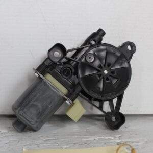 Audi 8V A3 S3 / Volkswagen Mk7 Golf Window Regulator Motor 5Q0959801B - Image 8