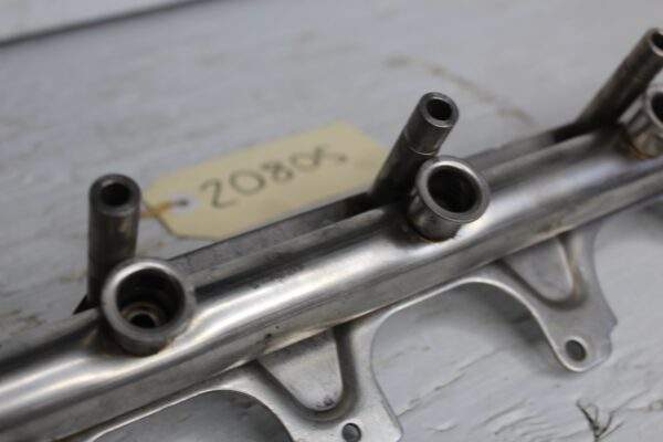 Volkswagen Mk6 Golf R / Audi 8P S3 CDL Fuel Injector Rail 06F133317L