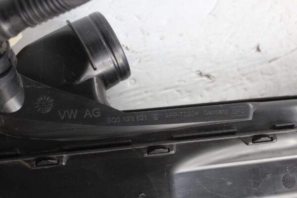 Volkswagen Mk7 Golf Air Intake Pipe Duct 5Q0129621B, 5Q0129254B