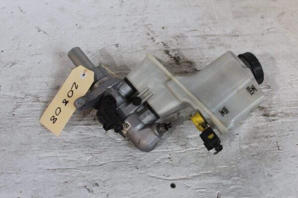Audi 8V S3 / Volkswagen Mk7 Golf Brake Master Cylinder 5Q2611301C