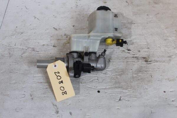 Audi 8V S3 / Volkswagen Mk7 Golf Brake Master Cylinder 5Q2611301C
