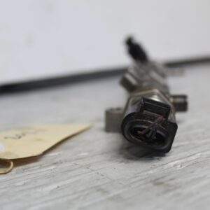 Audi Fy Q5 2.0L Diesel Fuel Injection Rail 04L130089G - Image 2