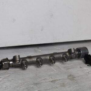 Audi Fy Q5 2.0L Diesel Fuel Injection Rail 04L130089G - Image 6