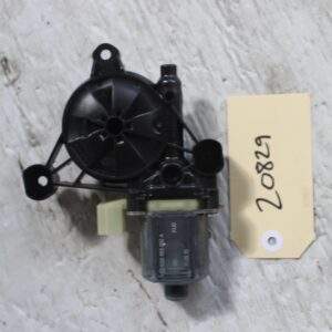 Volkswagen Mk7 Golf Window Regulator Motor 5Q0959802A - Image 8
