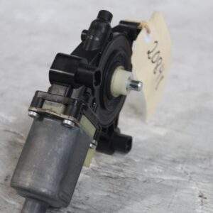 Volkswagen Mk7 Golf Front Left Window Regulator Motor 8W0959801 - Image 4