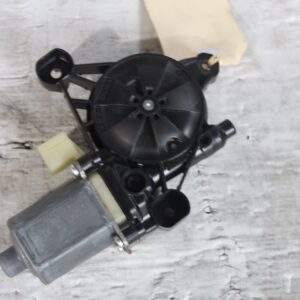 Volkswagen Mk7 Golf Front Left Window Regulator Motor 8W0959801 - Image 5