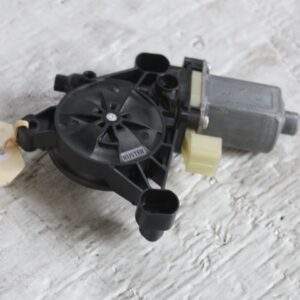 Volkswagen Mk7 Golf Front Left Window Regulator Motor 8W0959801 - Image 6